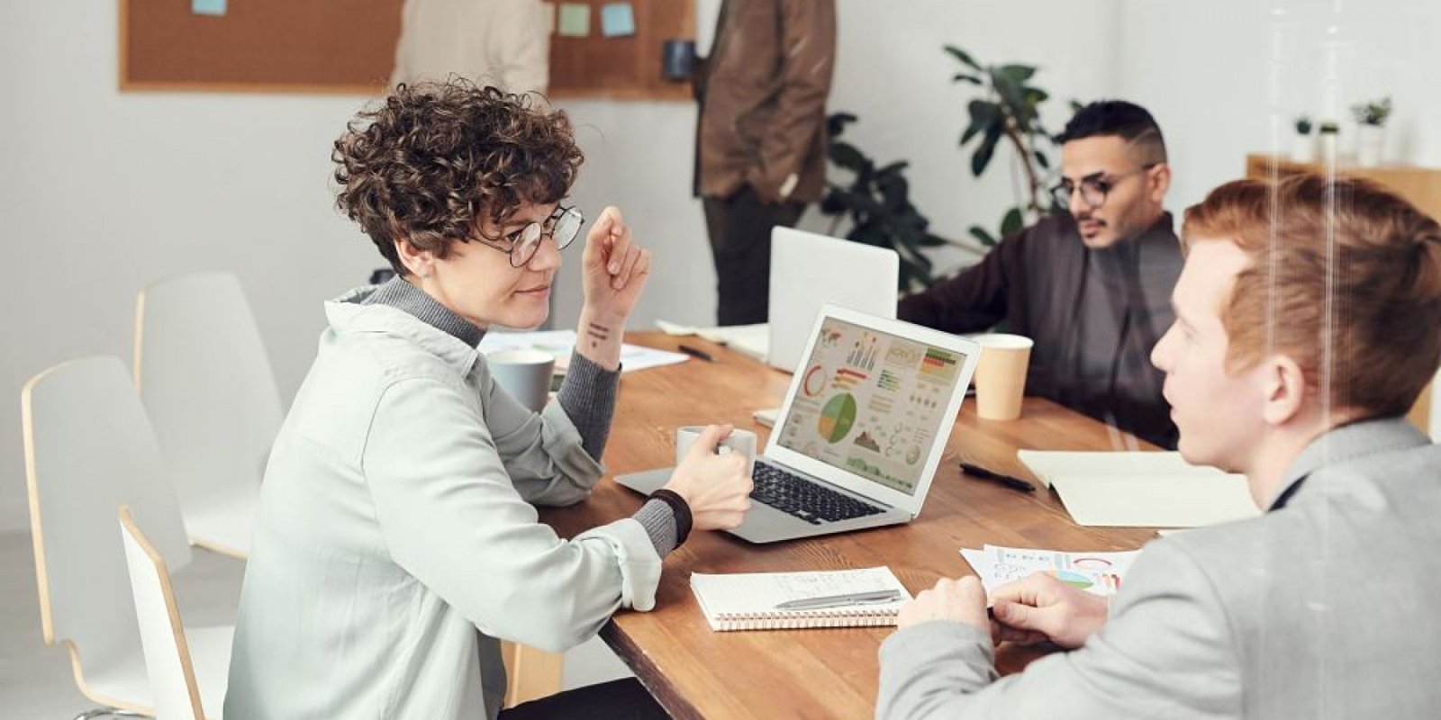 Configura el informe de Audiencias de Google Analytics como un ninja